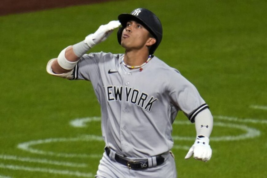 Oswaldo Cabrera: The Rising Star of Baseball