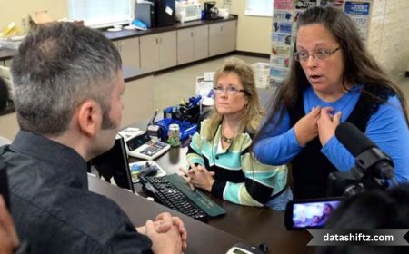 Kim Davis Takes Her Fight Back to the Supreme Court: Latest Updates