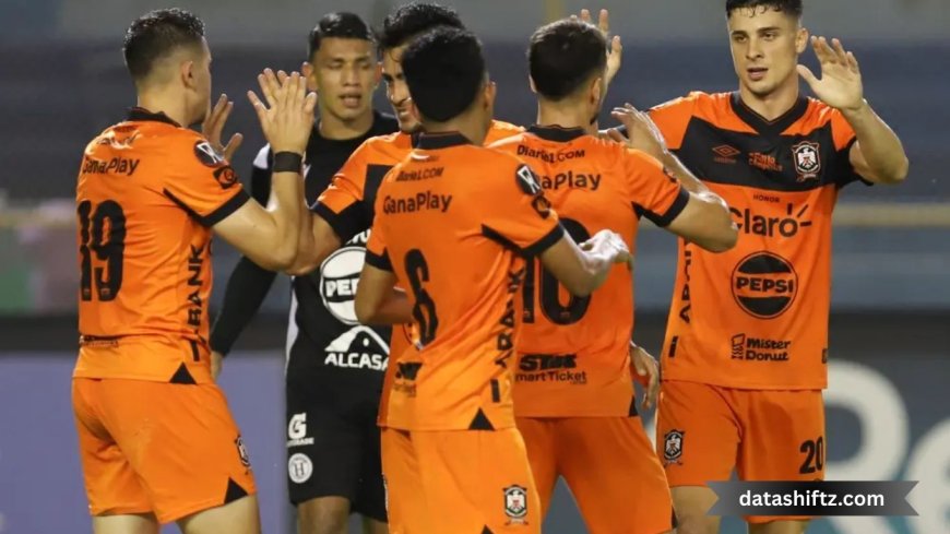 Clash of Titans: Águila and Olimpia Dominate Football Headlines